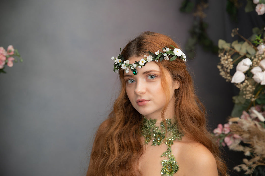 Greenery Flower Tiara: Elven Bridal Crown, Woodland Wedding – handmade floral hair accessory by magaela