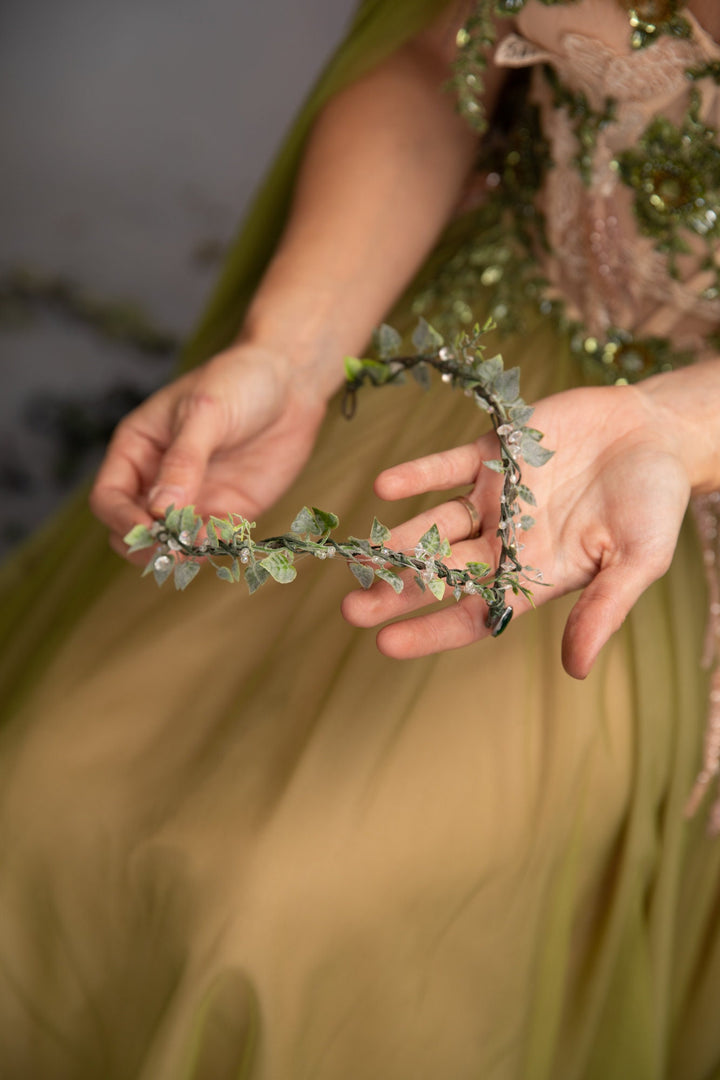 Greenery Elf Wedding Tiara – Fairytale Bridal Headpiece, Fantasy Elven Crown – handmade floral hair accessory by magaela