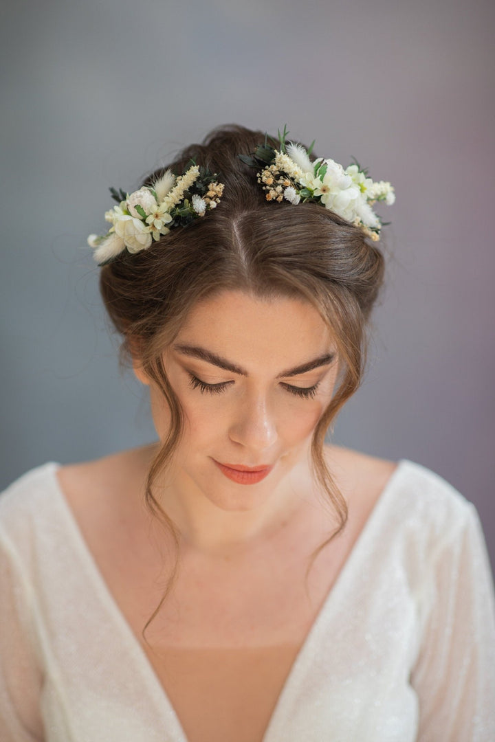 Bridal Peony Hair Comb: Greenery Wedding Headpiece – handmade floral hair accessory by magaela