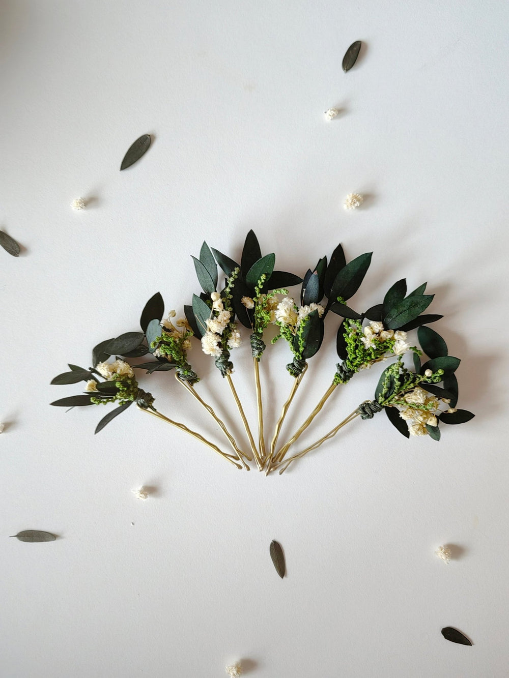 Eucalyptus Baby's Breath Hair Pins: Greenery Wedding Headpiece – handmade floral hair accessory by magaela