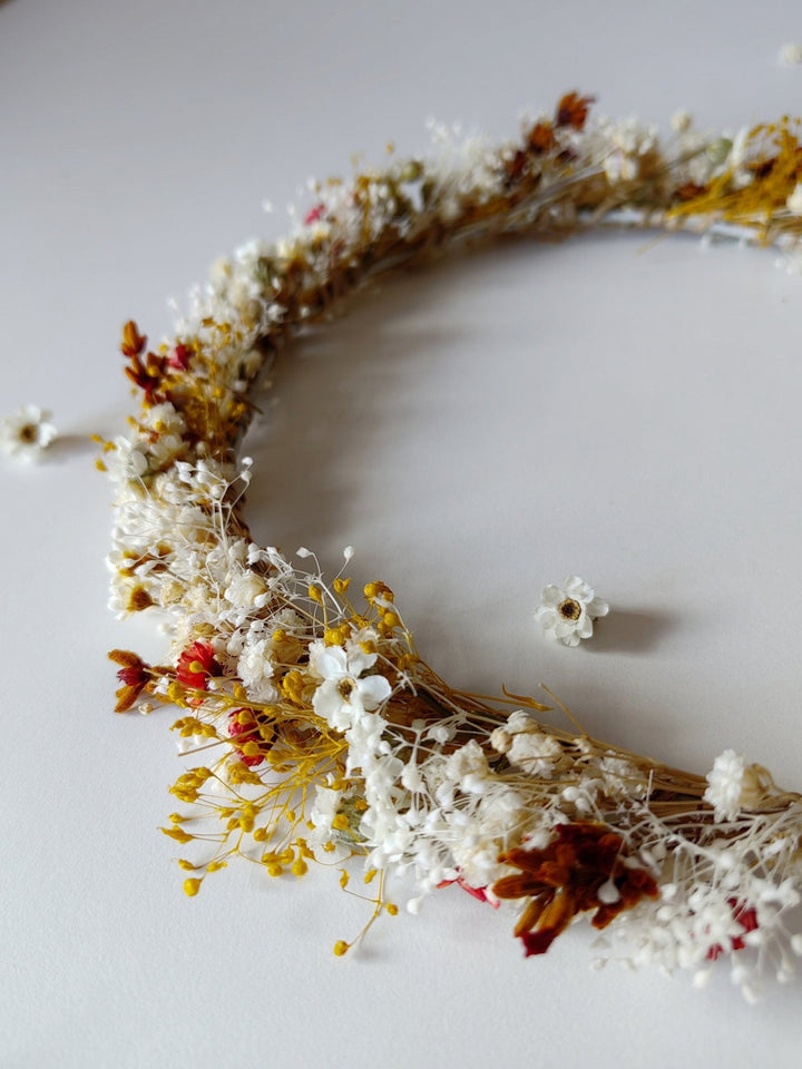 Terracotta Flower Bridal Crown: Preserved Cottagecore Wedding Wreath – handmade floral hair accessory by magaela