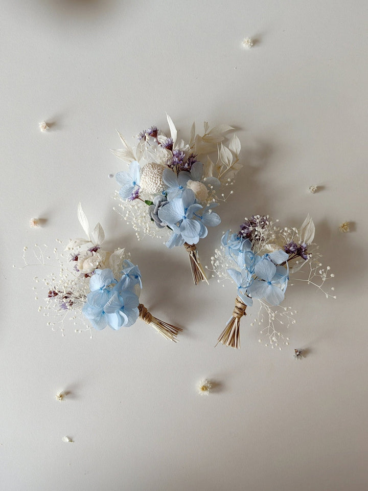 Baby Blue Hydrangea Boutonniere: Rustic Wedding Groomsmen Corsage – handmade floral hair accessory by magaela