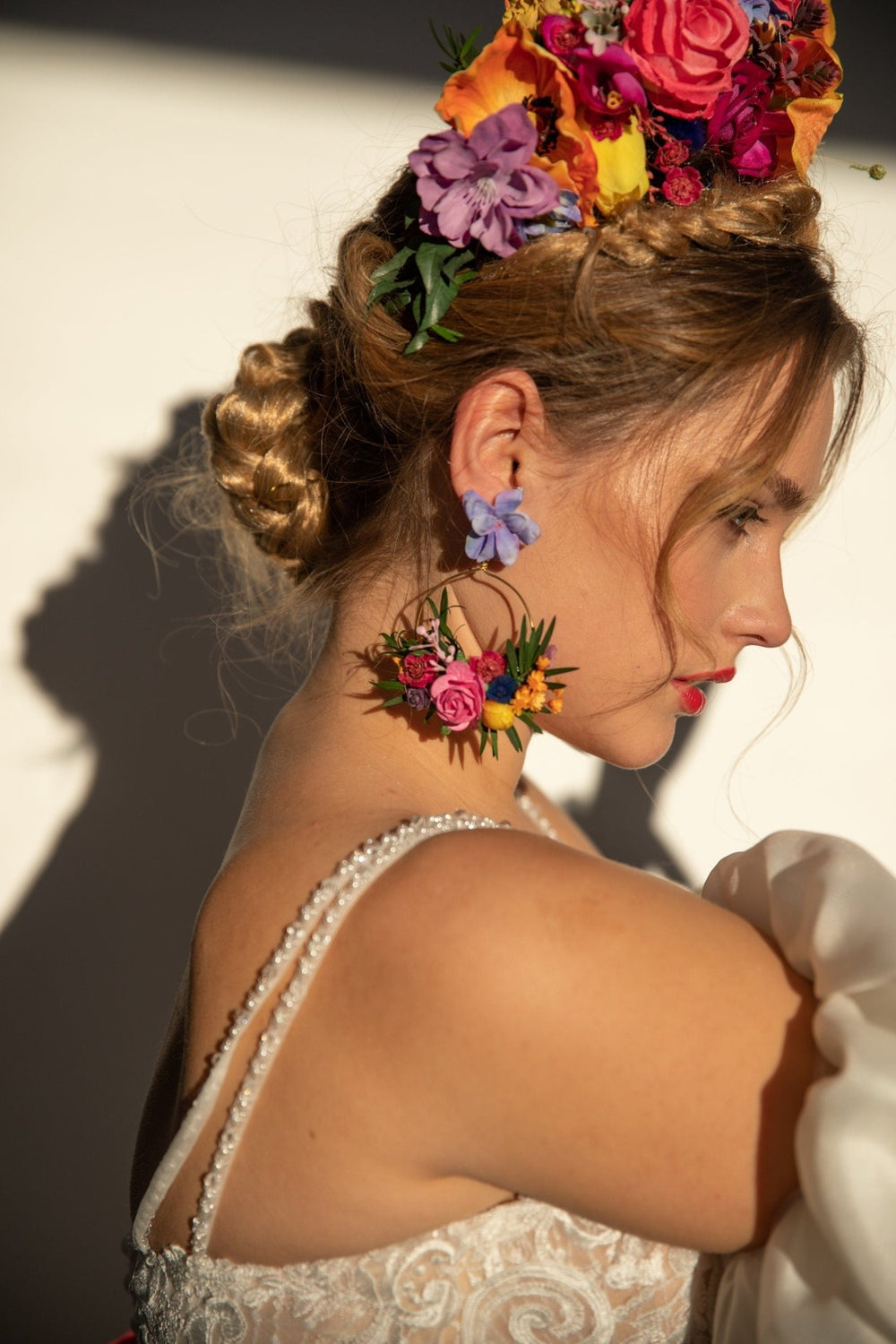 Boho Flower Circle Earrings: Bridal Wedding Jewelry – handmade floral hair accessory by magaela