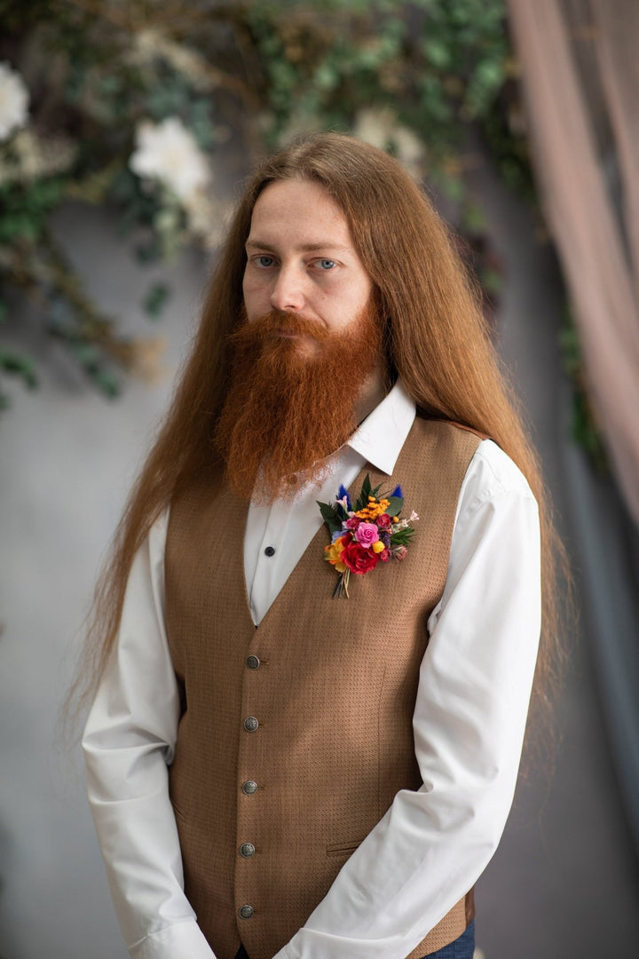 Colorful Boho Groom Boutonniere: Summer Wedding Corsage – handmade floral hair accessory by magaela