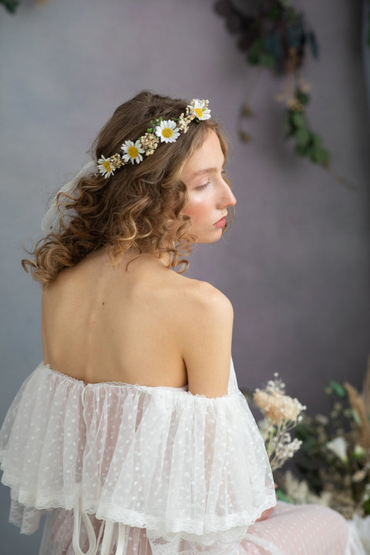 Daisy Flower Bridal Crown: Meadow Wedding Hair Wreath – handmade floral hair accessory by magaela