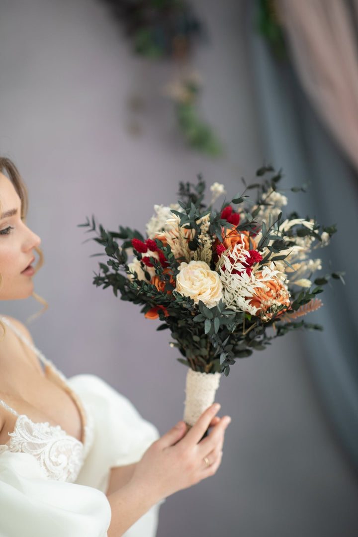 Terracotta Bridal Bouquet: Burnt Orange Rustic Wedding Flowers – handmade floral hair accessory by magaela