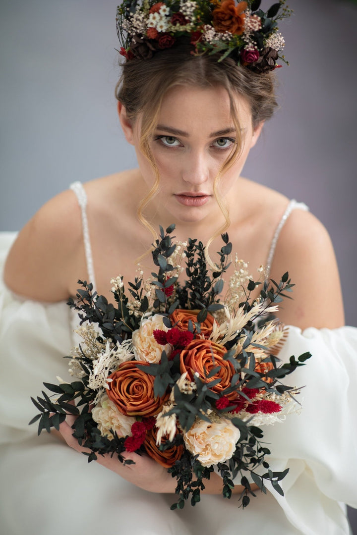 Terracotta Bridal Bouquet: Burnt Orange Rustic Wedding Flowers – handmade floral hair accessory by magaela