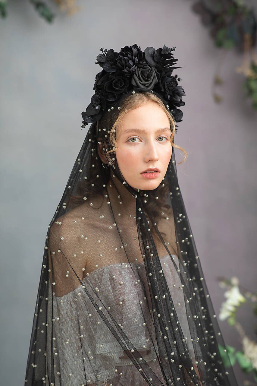 Gothic flower crown: Halloween flower black headpiece – handmade floral hair accessory by magaela