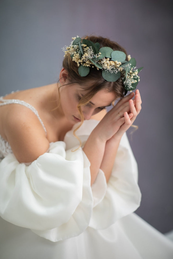 Eucalyptus Bridal Headband: Greenery & Baby's Breath Wedding Crown – handmade floral hair accessory by magaela
