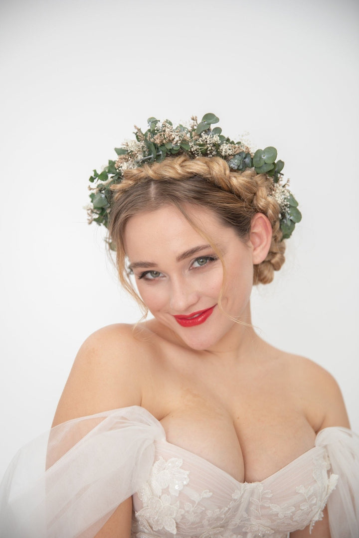 Eucalyptus Bridal Crown: Boho Greenery Flower Hair Wreath – handmade floral hair accessory by magaela