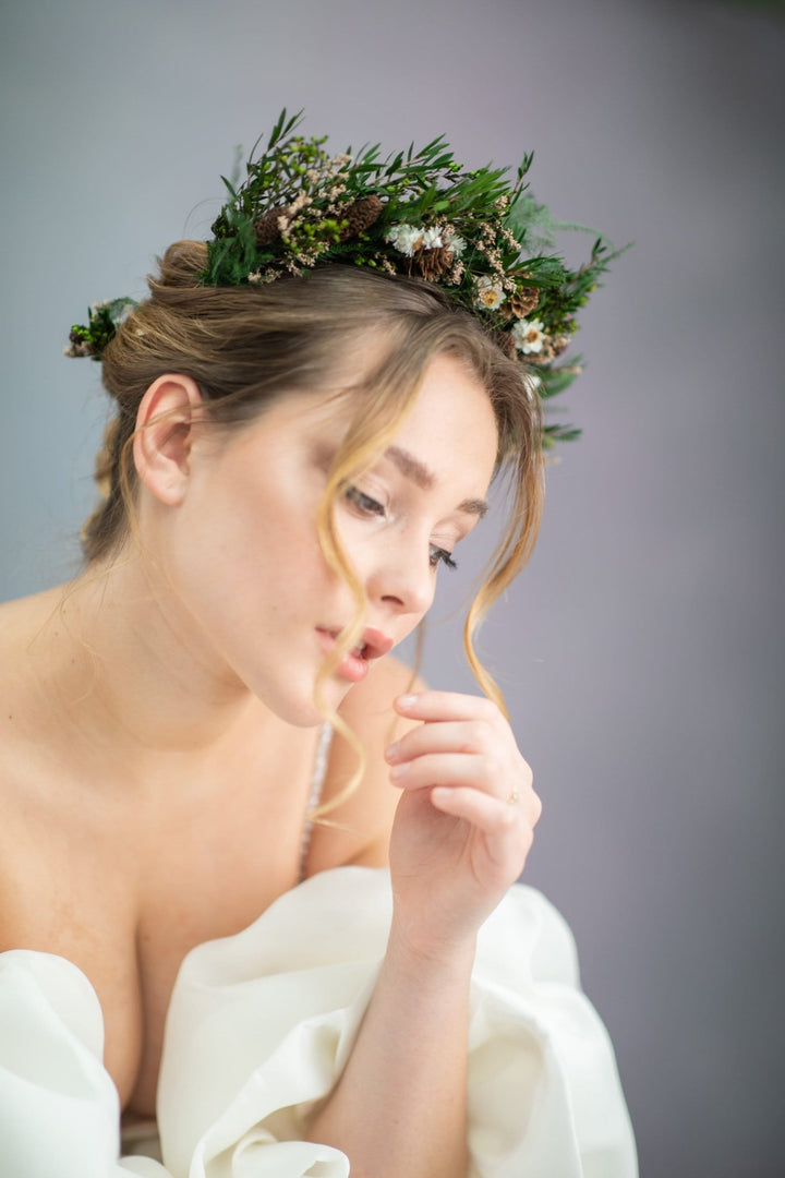 Woodland Bridal Crown: Natural Pine Cone Wedding Hairpiece – handmade floral hair accessory by magaela