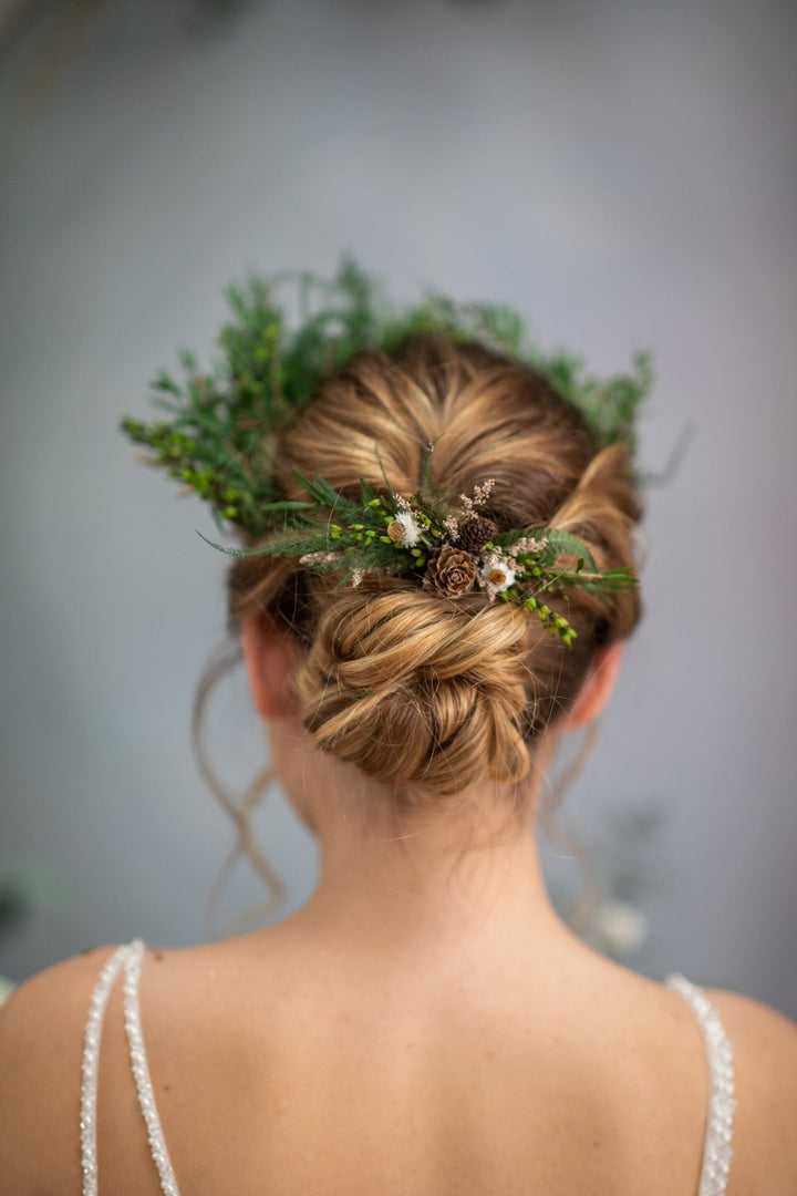 Pine Cone Bridal Hair Comb: Woodland Wedding Hair Accessory – handmade floral hair accessory by magaela