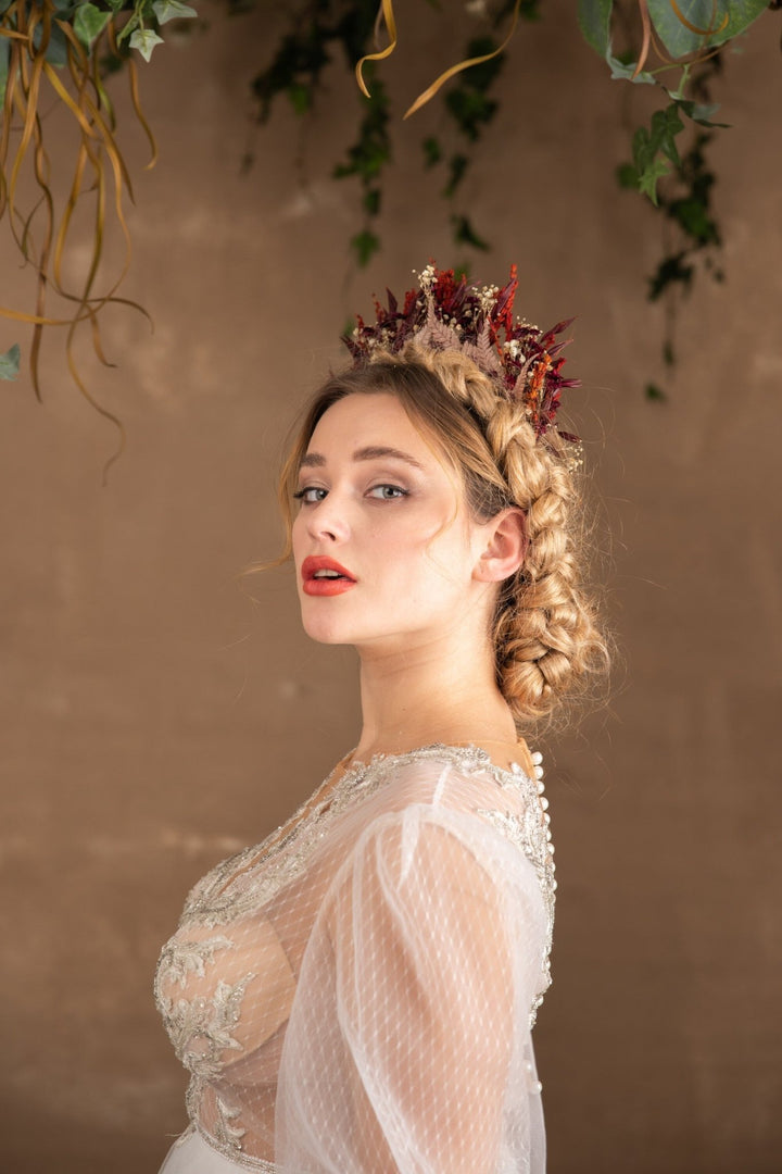 Burgundy Preserved Flower Crown: Boho Bridal Headpiece – handmade floral hair accessory by magaela