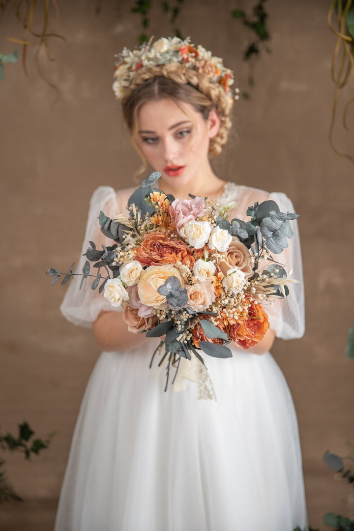 Rustic Orange Bridal Bouquet: Boho Summer Wedding Flowers – handmade floral hair accessory by magaela