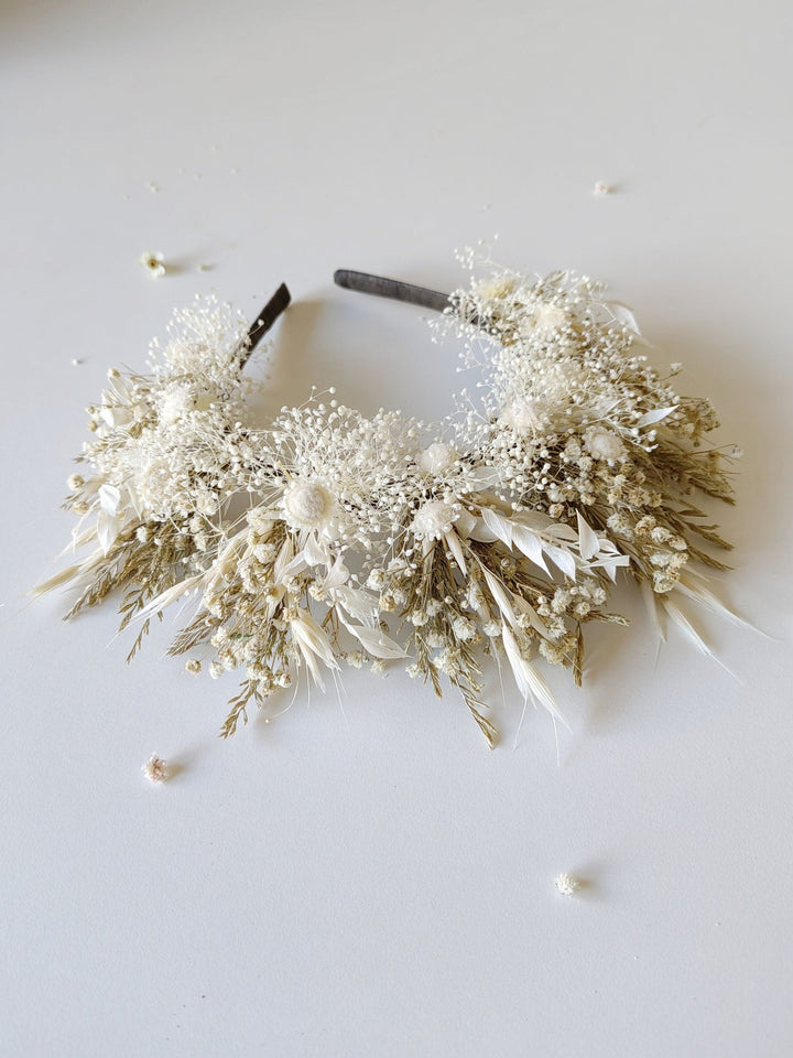 Bohemian Bridal Crown: Cream Preserved Flower Wedding Headpiece – handmade floral hair accessory by magaela