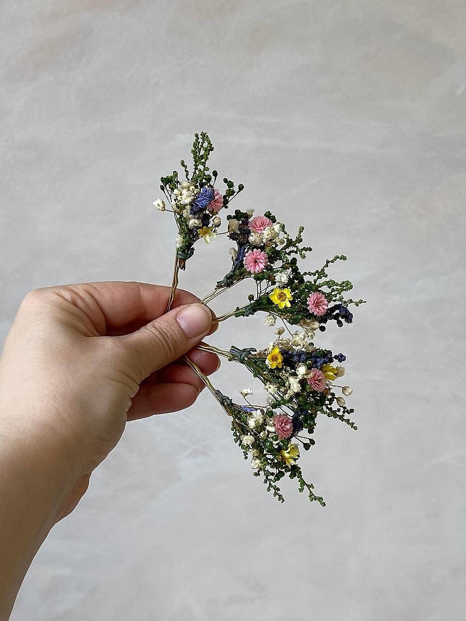 Wildflower Hairpins: Romantic Wedding Hair Accessories – handmade floral hair accessory by magaela