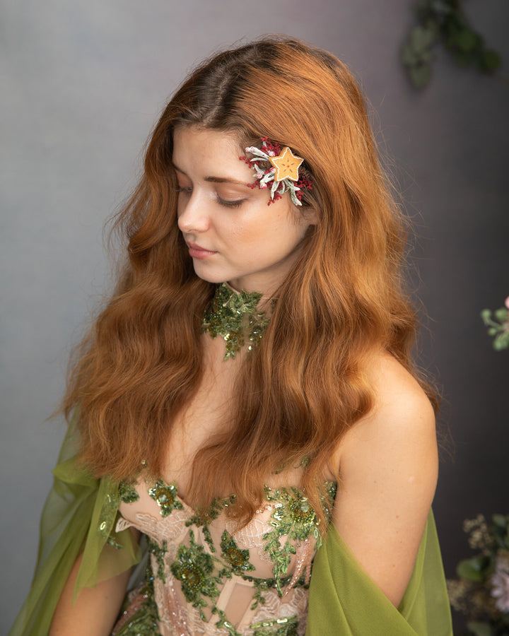 Christmas Star Flower Hair Clip: Winter Gingerbread Accessory – handmade floral hair accessory by magaela