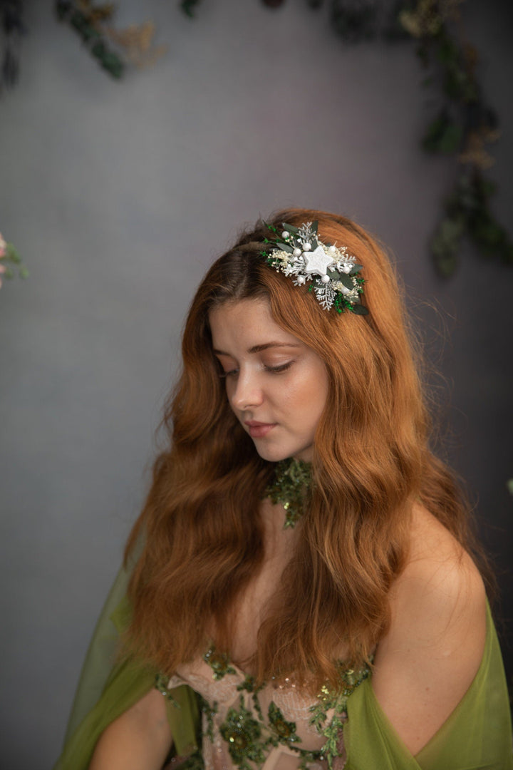 Christmas Flower Headband: Gingerbread Star & Heart, Winter Photoshoot – handmade floral hair accessory by magaela