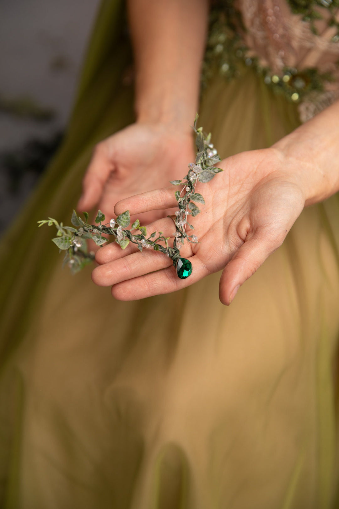 Greenery Elf Wedding Tiara – Fairytale Bridal Headpiece, Fantasy Elven Crown – handmade floral hair accessory by magaela