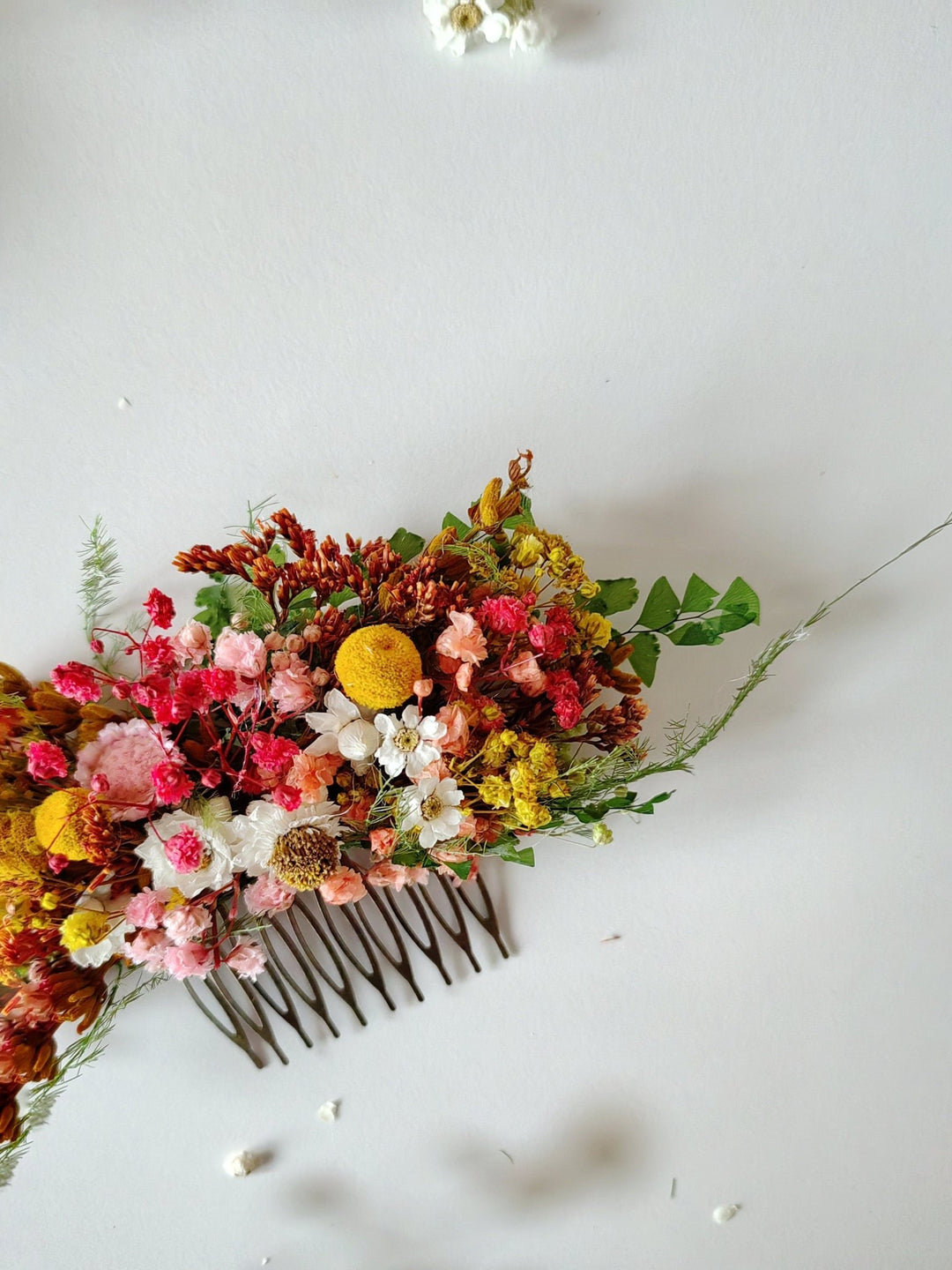 Boho Dried Flower Hair Comb: Rustic Wedding Bridal Clip – handmade floral hair accessory by magaela