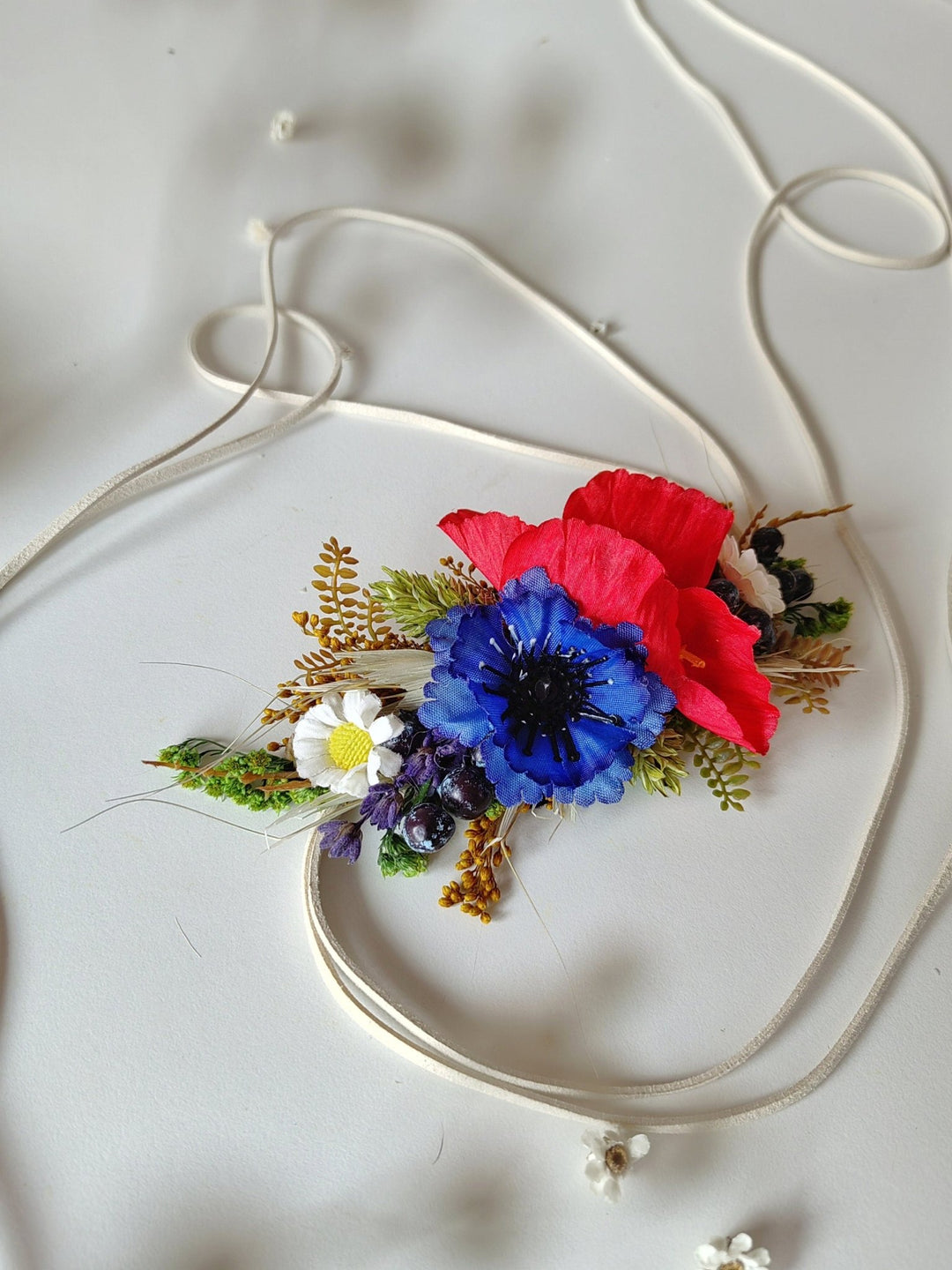 Poppy Flower Wedding Belt: Wildflower Bridal Accessories – handmade floral hair accessory by magaela
