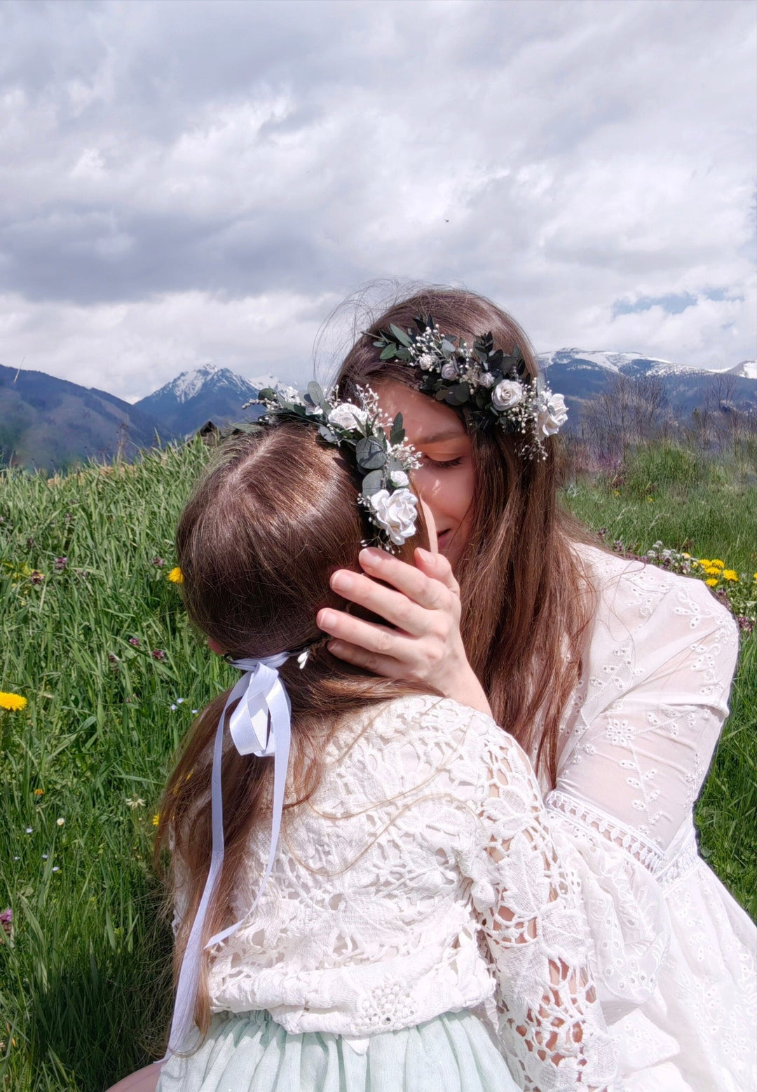 Mother's Day Matching set of hair wreaths for mum and daughter Greenery flower wreath Eucalyptus White roses Mom and daughter Family photo – handmade floral hair accessory by magaela