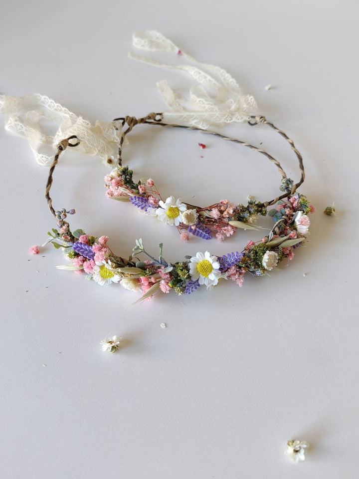 Daisy Flower Hair Wreath: Mother Daughter Matching Set – handmade floral hair accessory by magaela