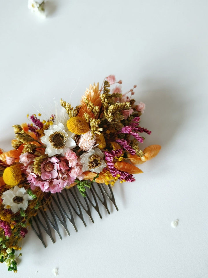 Burnt Orange Bridal Hair Comb: Preserved Flower Rustic Wedding Hair Vine – handmade floral hair accessory by magaela