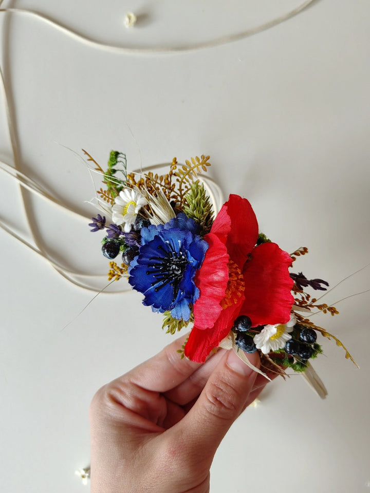 Poppy Flower Wedding Belt: Wildflower Bridal Accessories – handmade floral hair accessory by magaela