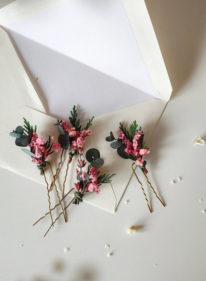 Woodland Wedding Flower Set: Hair Comb, Boutonniere, Hairpins – handmade floral hair accessory by magaela