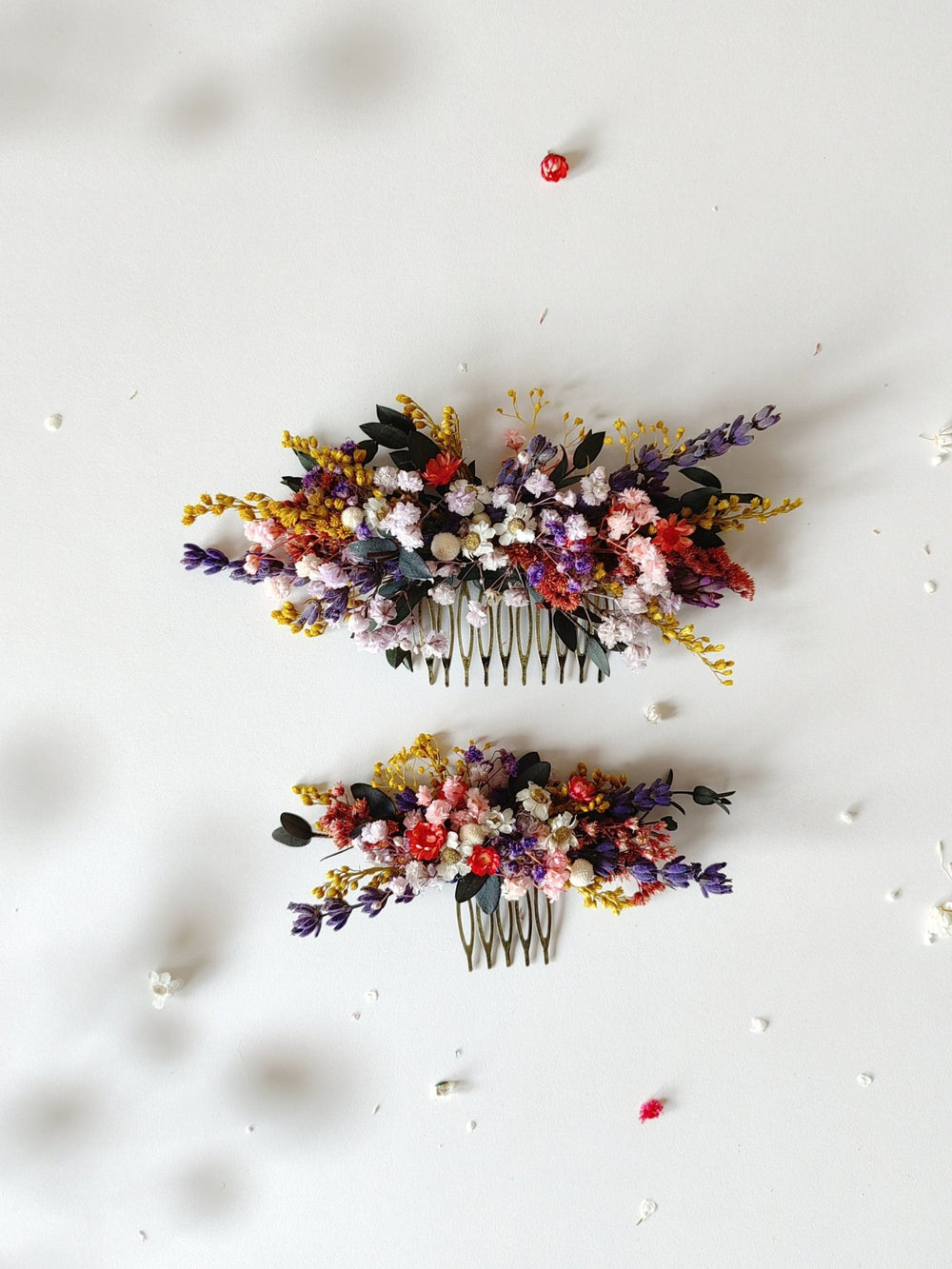 Preserved Wildflower Bridal Comb: Colorful Meadow Wedding Hair Accessory – handmade floral hair accessory by magaela
