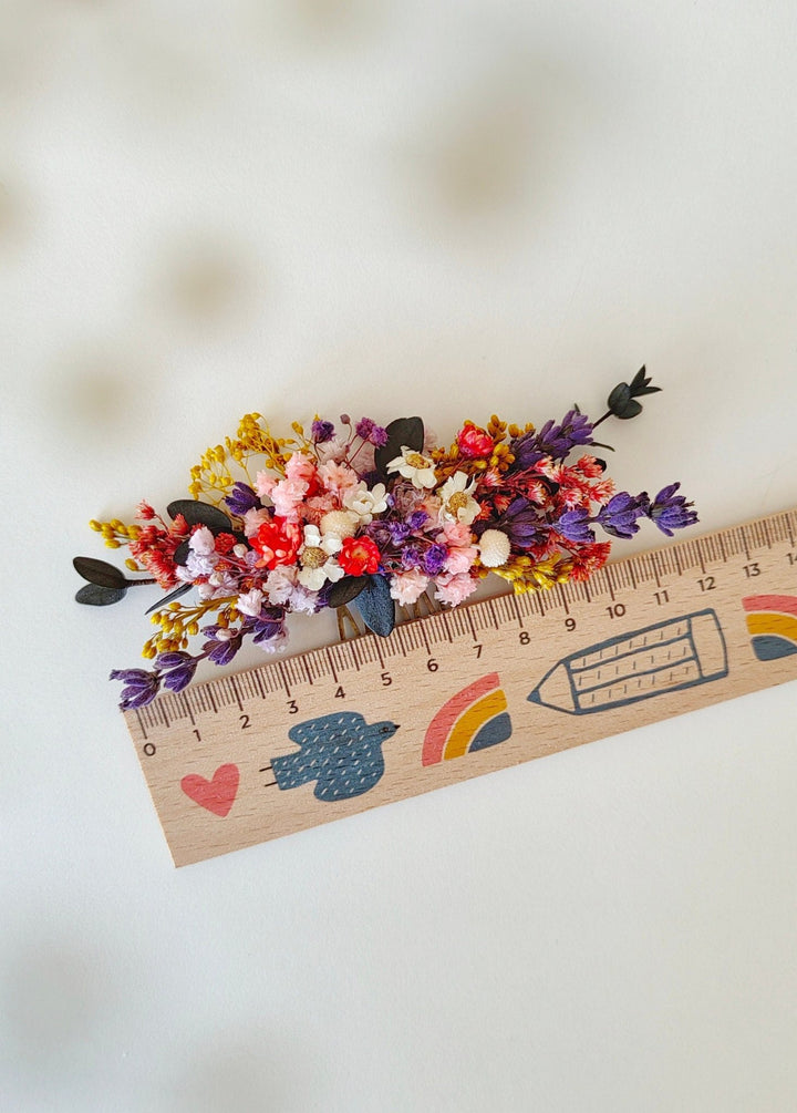 Preserved Wildflower Bridal Comb: Colorful Meadow Wedding Hair Accessory – handmade floral hair accessory by magaela
