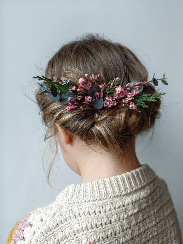 Woodland Wedding Flower Set: Hair Comb, Boutonniere, Hairpins – handmade floral hair accessory by magaela