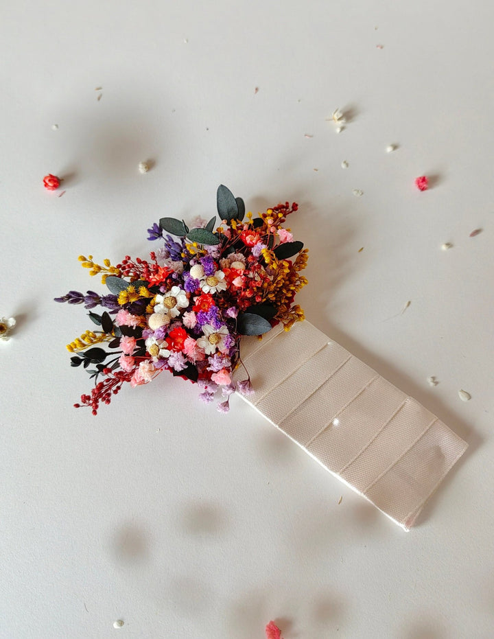 Wildflower Pocket Boutonniere: Groom Accessory, Garden Wedding – handmade floral hair accessory by magaela