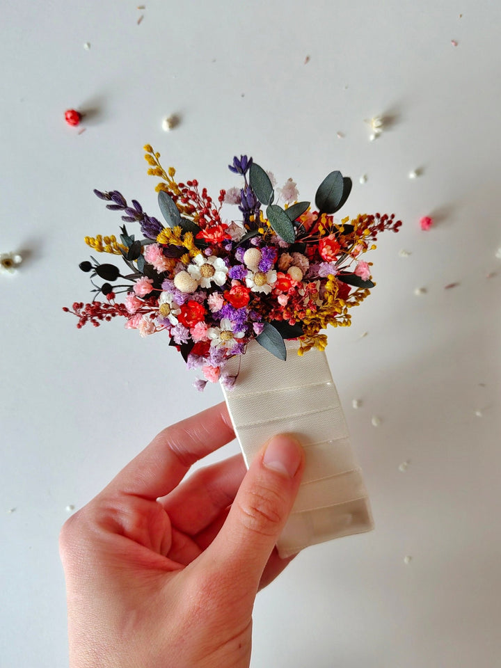 Wildflower Pocket Boutonniere: Groom Accessory, Garden Wedding – handmade floral hair accessory by magaela