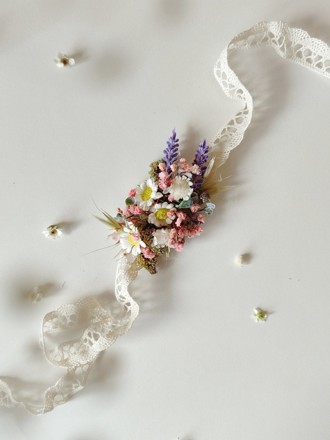 Wildflower Bracelet: Daisy Lavender Wedding Wrist Corsage – handmade floral hair accessory by magaela