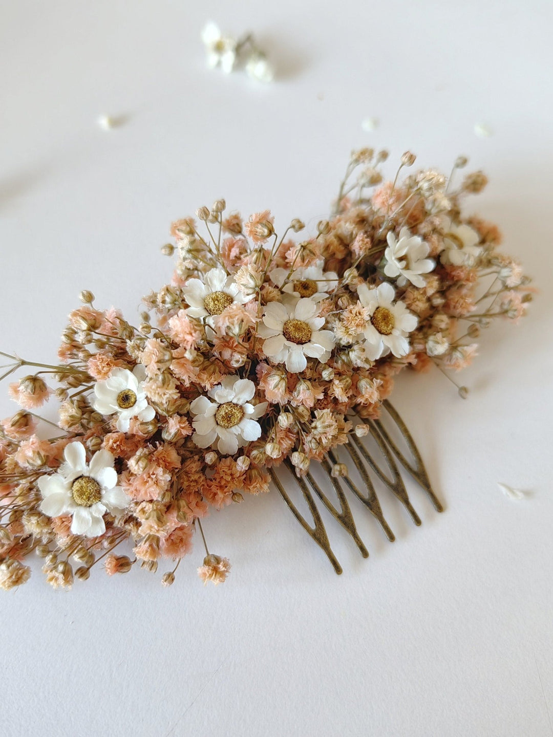 Blush Dried Flower Hair Comb: Wedding Baby's Breath Accessory – handmade floral hair accessory by magaela