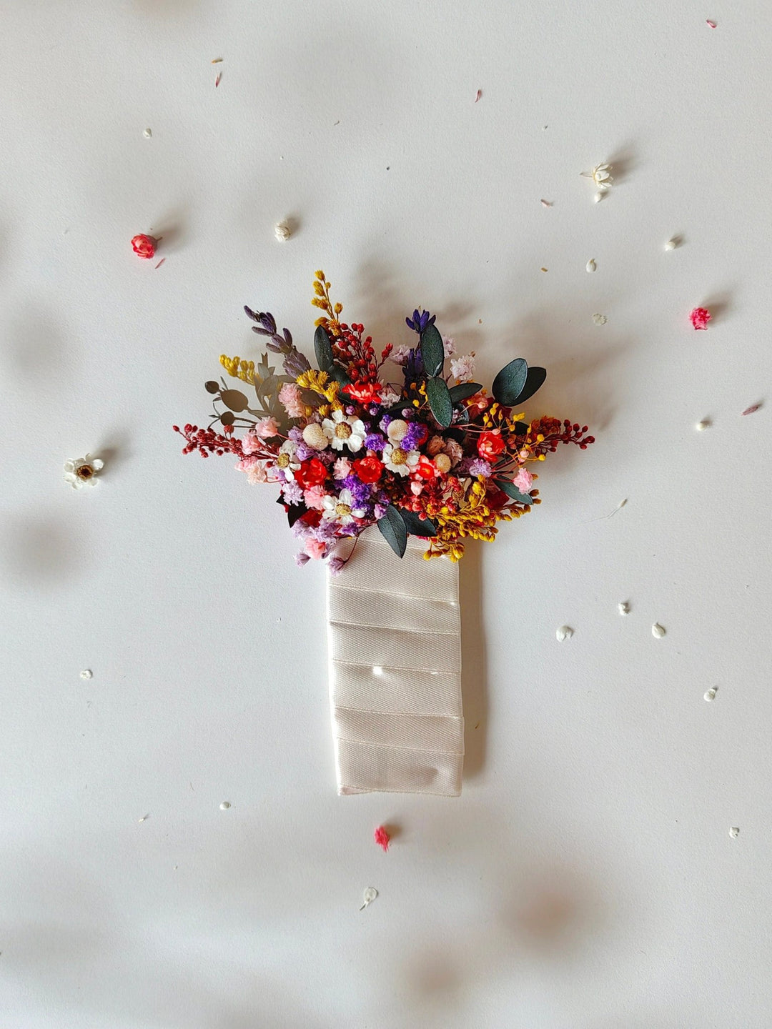 Wildflower Pocket Boutonniere: Groom Accessory, Garden Wedding – handmade floral hair accessory by magaela