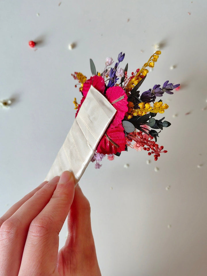 Wildflower Pocket Boutonniere: Groom Accessory, Garden Wedding – handmade floral hair accessory by magaela