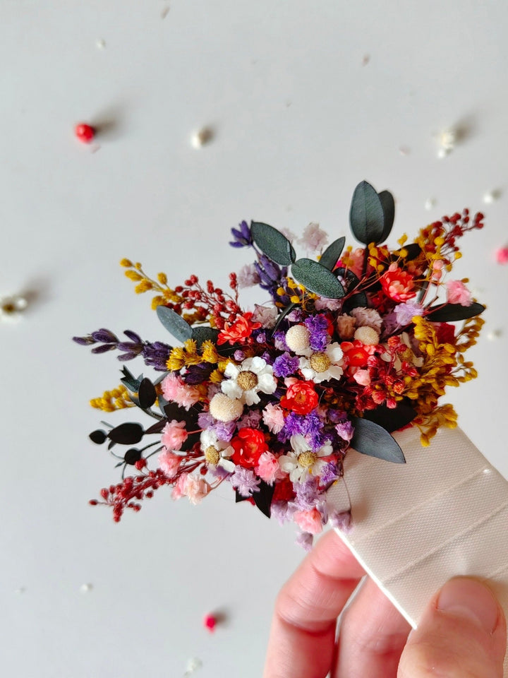 Wildflower Pocket Boutonniere: Groom Accessory, Garden Wedding – handmade floral hair accessory by magaela