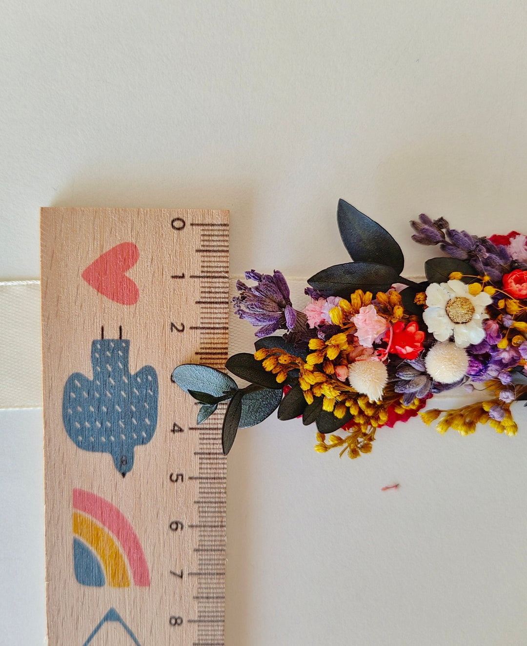 Wildflower Bridal Belt: Preserved Meadow Flowers, Garden Wedding Accessory – handmade floral hair accessory by magaela