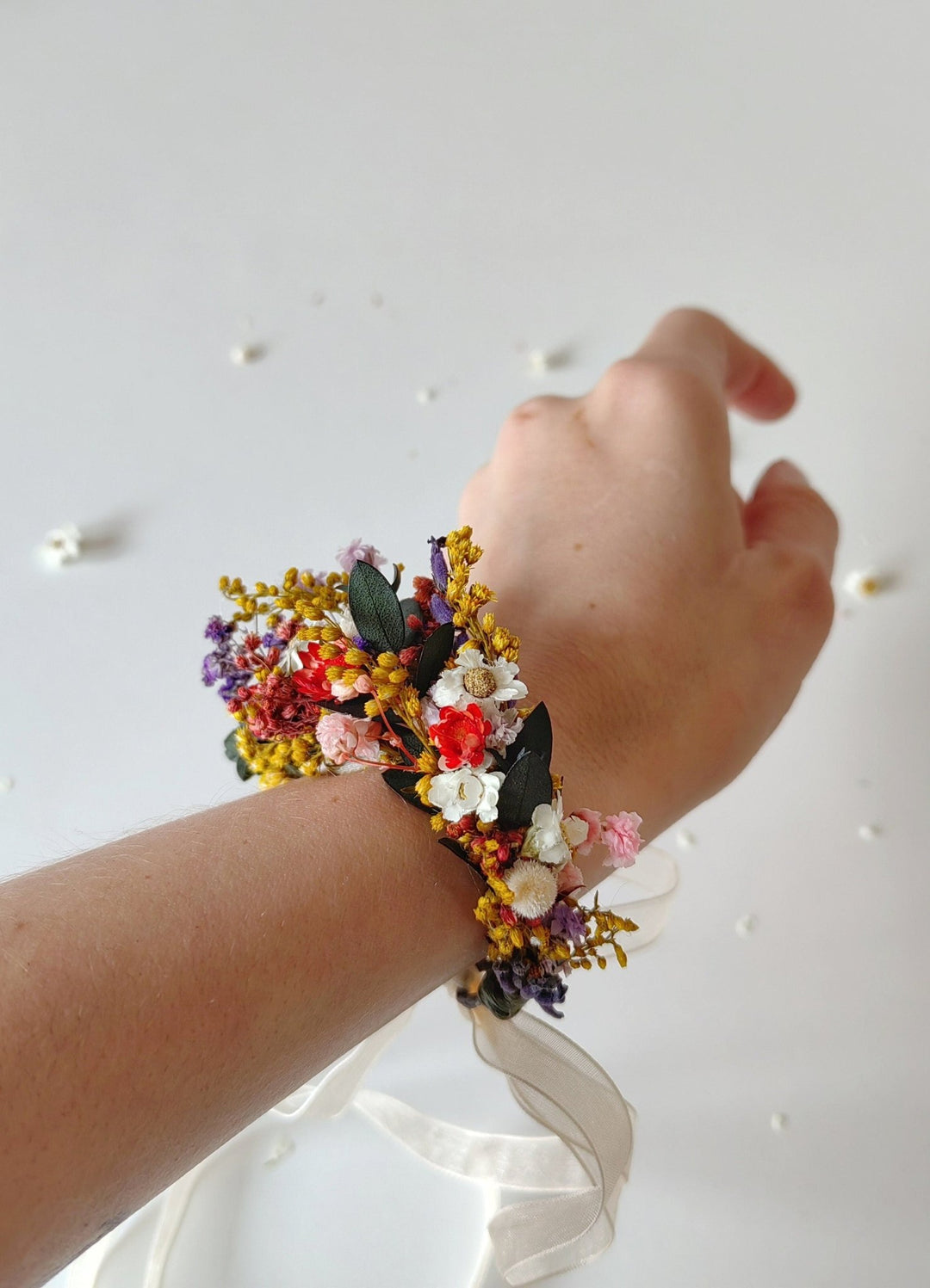 Floral Bridal Bracelet: Preserved Wildflowers, Meadow Wedding Jewelry – handmade floral hair accessory by magaela