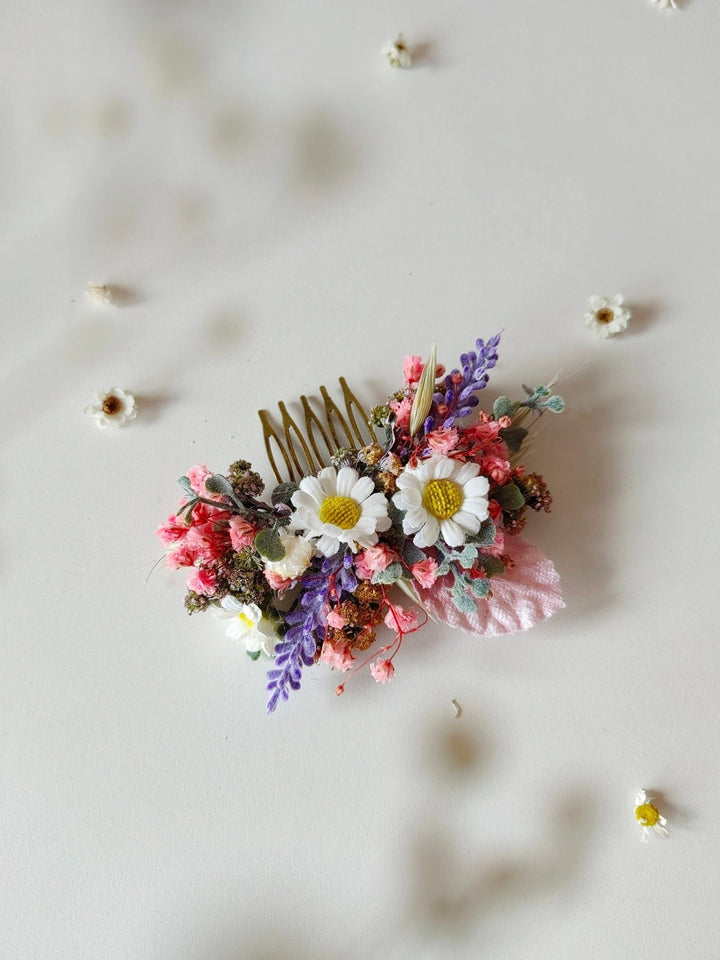 Daisy Flower Hair Comb: Meadow Bridal Hair Accessories – handmade floral hair accessory by magaela