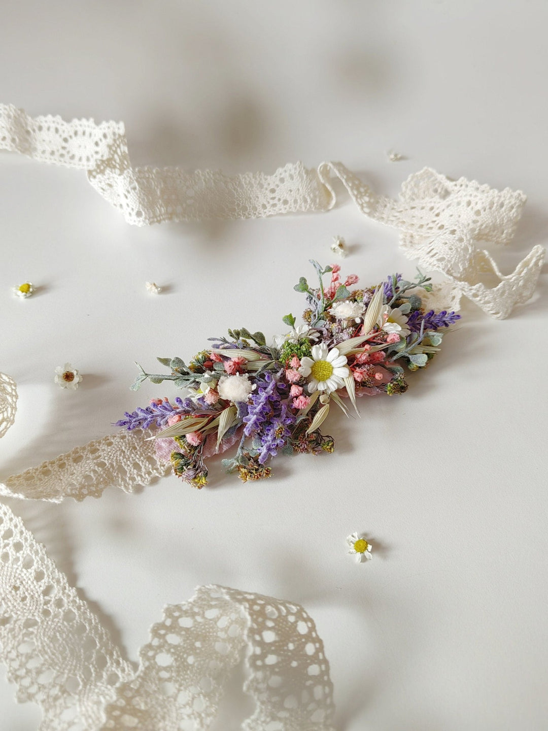 Wildflower Bridal Belt: Daisy Lavender Meadow Flower, Boho Wedding – handmade floral hair accessory by magaela