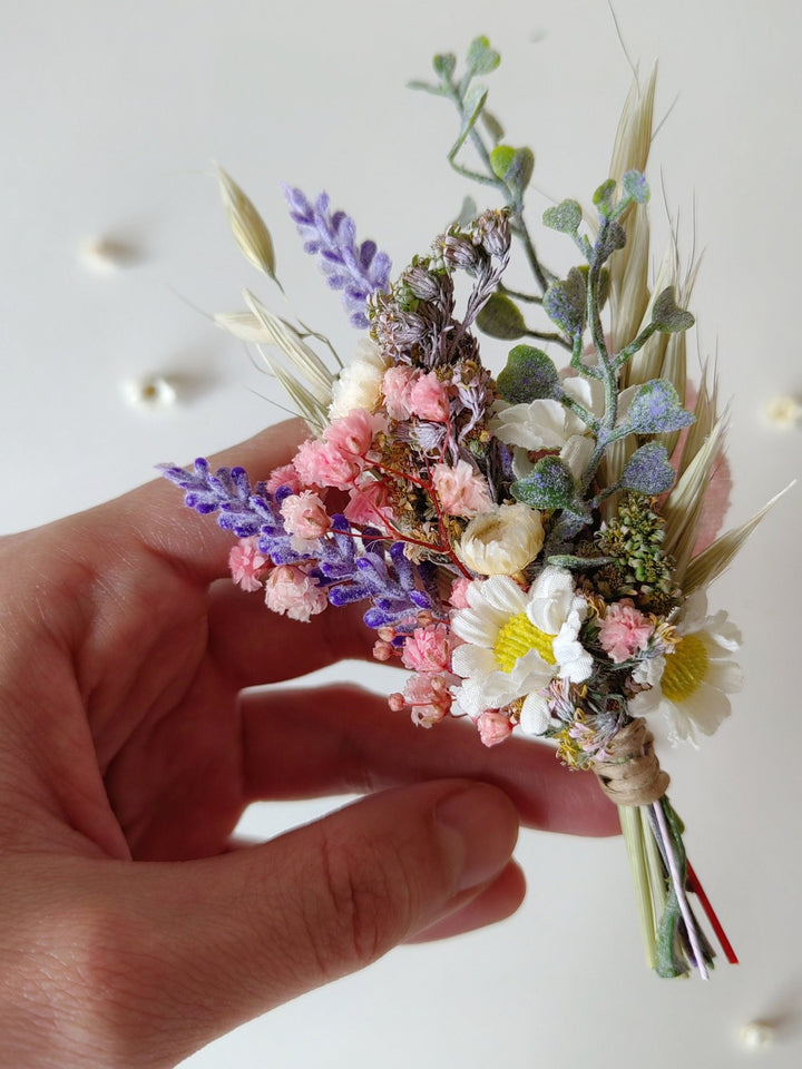 Meadow Flower Boutonniere: Summer Wedding Groom Corsage – handmade floral hair accessory by magaela