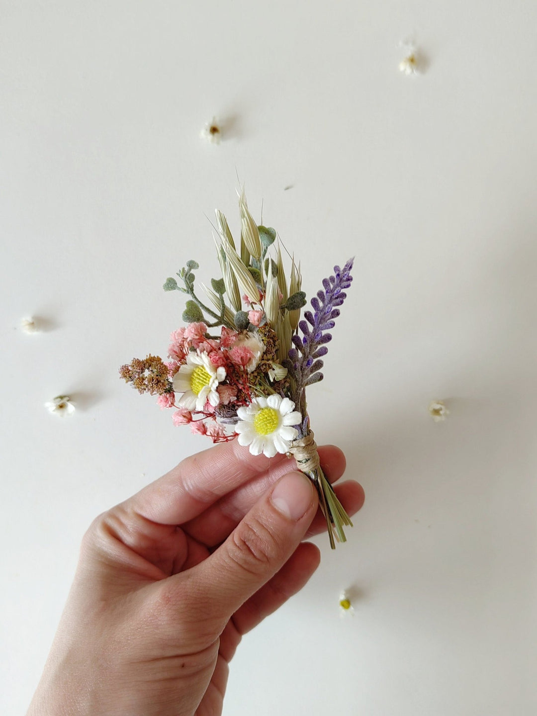 Meadow Flower Boutonniere: Summer Wedding Groom Corsage – handmade floral hair accessory by magaela