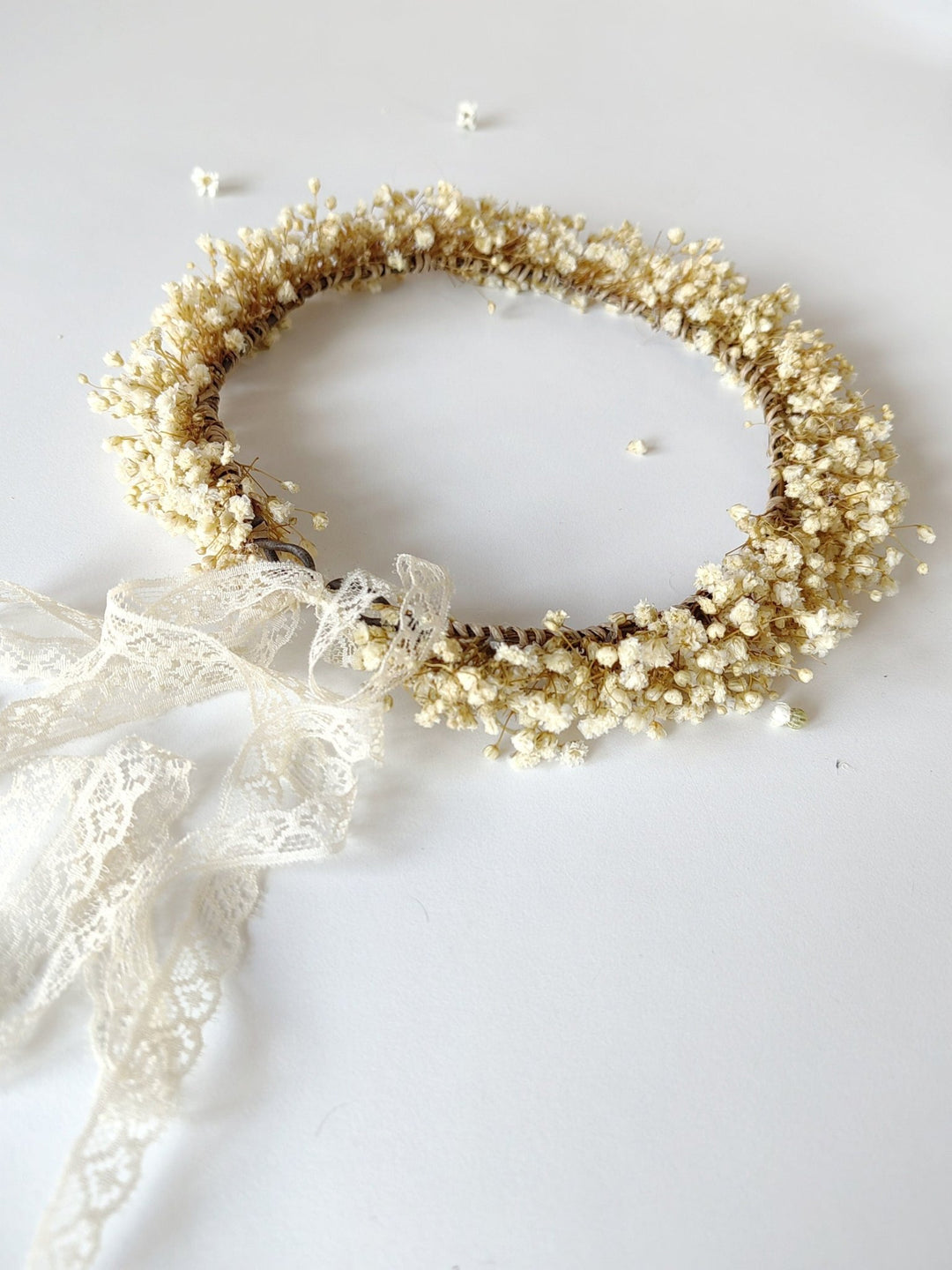 Preserved Baby's Breath Flower Crown: Natural Bridal Hair Wreath – handmade floral hair accessory by magaela