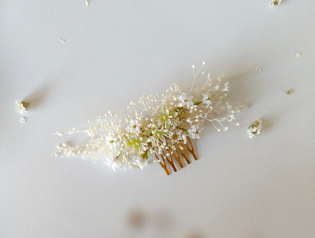 White Flower Wedding Hair Comb: Bridal Headpiece, Handmade – handmade floral hair accessory by magaela
