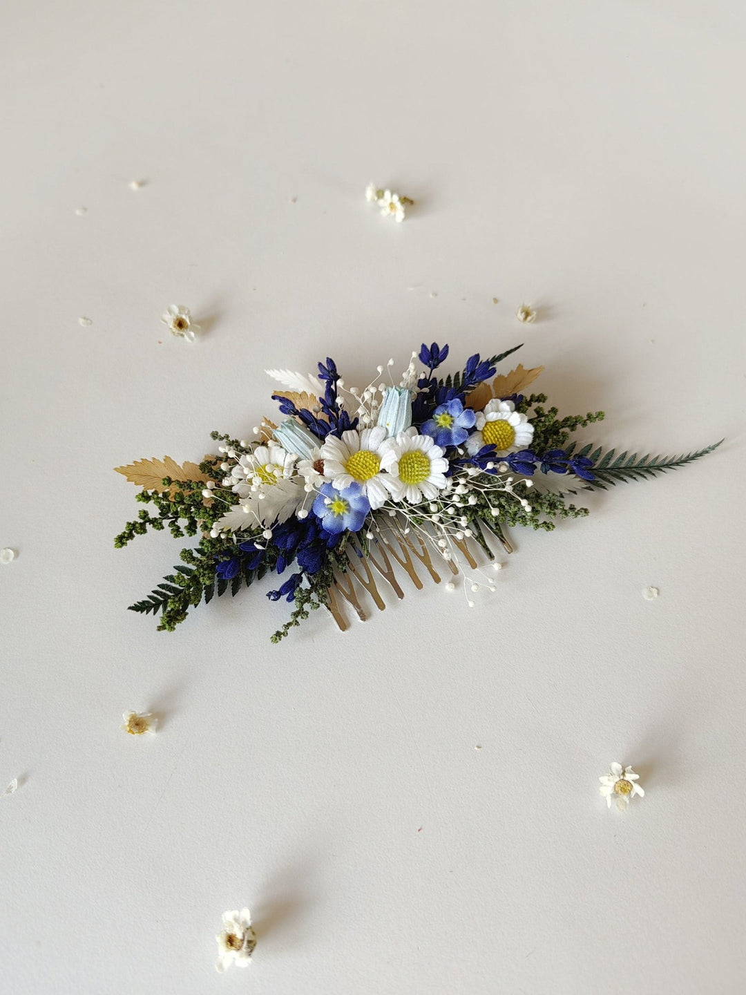 Daisy and Lavender Flower Hair Comb: Meadow Wedding Headpiece – handmade floral hair accessory by magaela