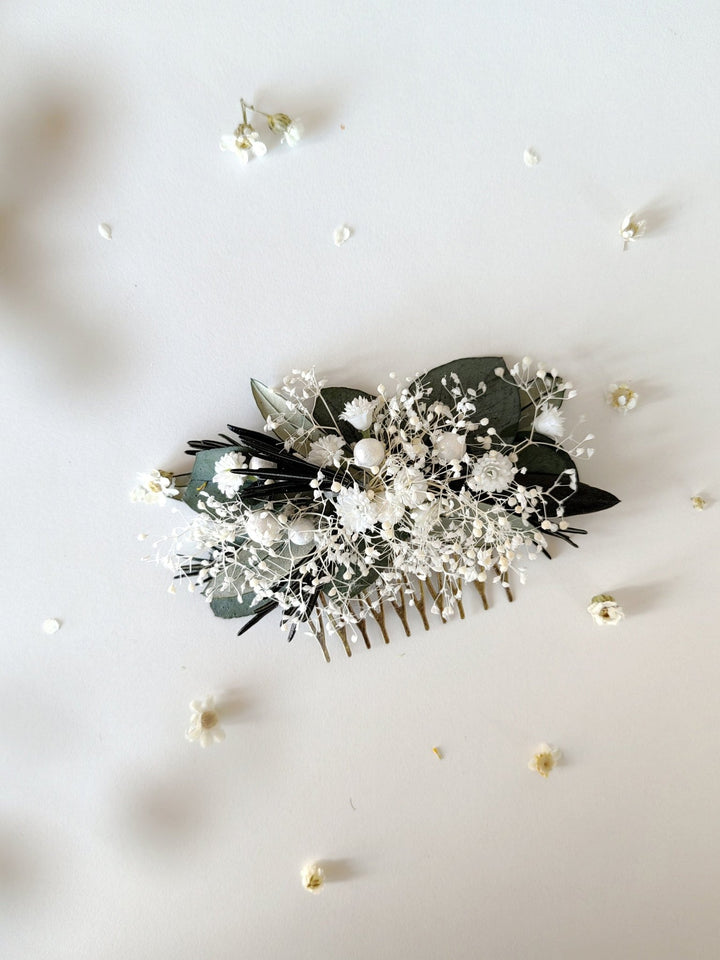 Bridal Flower Hair Comb: Greenery, Pearls, Ivory Wedding Hairpiece – handmade floral hair accessory by magaela